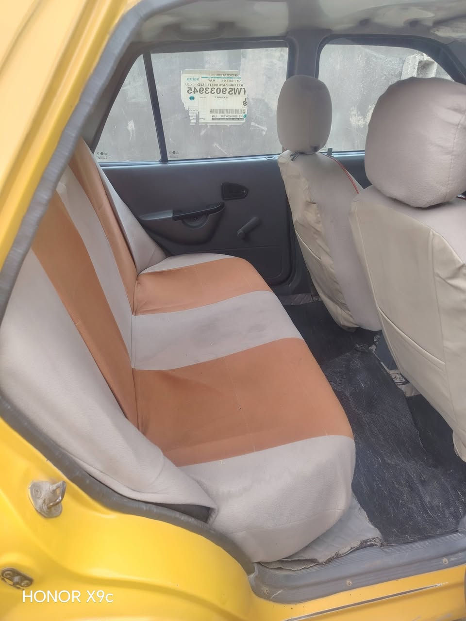 السلام عليكم هاي سايبه 18 سعر سعرها 38 وبيها مجال شيء قليل ***********
