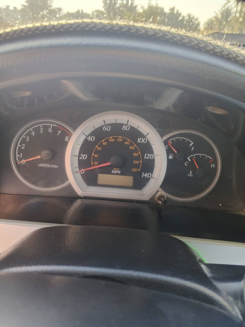 السلام عليكم للبيع او مراوس بتيكو 13 او 14 فورنزا سازوكي 2007 رقم بغداد انكليزي جاهزه بيه قطعه وحده تبديل محرك 2000 السعر 64 وبيه مجال مكان الشوملي الاتصال على الرقم ***********/ ***********
