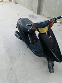 للبيع دراجه يوماها بزون ٦٠ شغاله هندر مكينه شلعه ومعدل شك لكاع كلوب شغ...