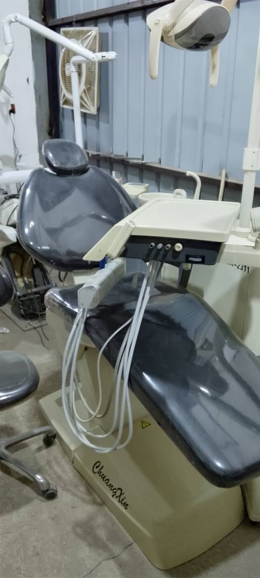 #للبيـــــــــع_كرســــــــــي أسنان مؤهل نوع CX_2311 بسعر  مناسب /نشكر ثقتكم بمكتب  / الهادي دنت مستعدون 
°نقل عيادات الأسنان داخل وخارج بغداد

°تأهيل/صيانة /فتح /نصب كافة كراسي
الأسنان

بيع وشراء جيرات مستخدمه وجديده 

دوشمة كافة كراسي الأسنان
تخطيط وتأسيس عيادات الأسنان  

*********** / ابو هادي / عنوان بغداد  باب الثالث جزيرة بغداد السياحيه@
