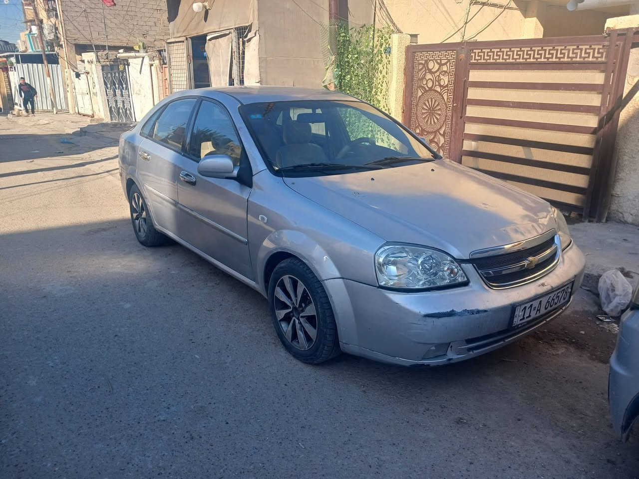 السلام عليكم فورنزه موديل ٢٠٠٧ السعر ٥٥ ورقه بسمي سيارة حلوة جاهزة صدر كير محرك مكاني تقاطع درويش ***********
