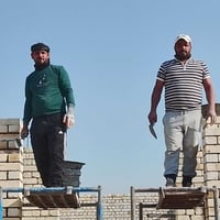 كادر بناء ثلاث خلفات وهذا رقمي للتواصل 07733075785