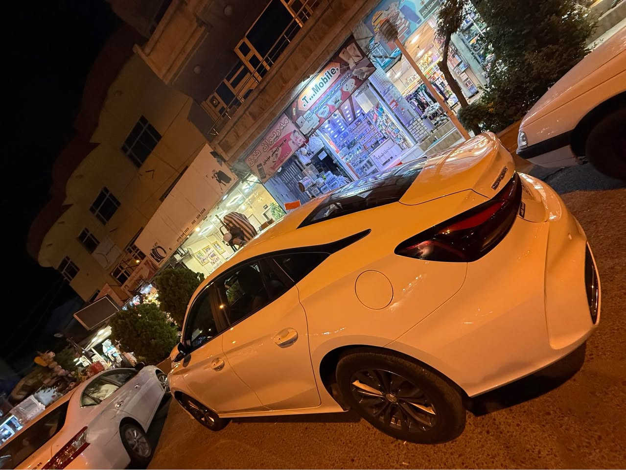 MG GT 2025 full

سەیارەکە زۆر جوانە و تازەیە خۆی وەسفی خۆیەکا

بێ سارد بێ شوخت بێ چاڵ حتا نوکە دەرزیەکی پێوە نییە بن دەعمیش بە شەرت

تەنها ١٥ کم ڕۆیشتوە

شاشە ئەکتڤی بیلاد ٥ مۆد ٤ زمان

کێڕ مەکینە تحویل غرامە بە شەرت و زەمان

سەیارەکە زۆر زۆر تایبەتە ماڵی دۆستە

لە سلێمانیم

نرخێک خوار هەموو بازاڕ 🔥🔥🔥

بۆ زانیاری زیاتر پەیوەندی بکەن 

*********** السليمانية, العراق
