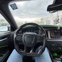 دودج جارجر موديل 2021 مكينهv8. 6400 عداد مسافة81000 سيارا نظيفة  بيها ...