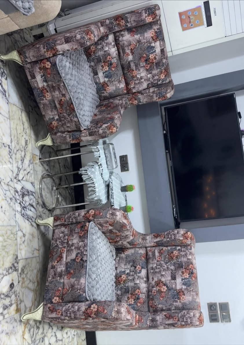 قنفات 10 مقاعد للبيع السعر 400 لا يوجد اي ضرر


**إذا كنت صاحب هذا الإعلان وتريد حذفه لأي سبب، رجاءا أرسل رسالة إلى الدعم الفني**