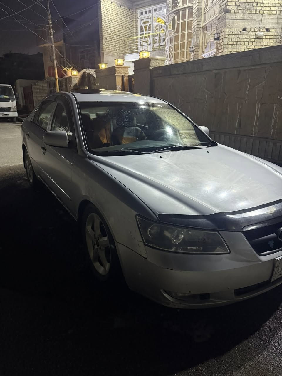 السلام عليكم سوناتا 2008وارد أمريكي حادثه جاملق امامي فقط السياره فول سته سلندر سلايت روف ويل 18  السعر 83$ وبيه مجال الاستفسار اتصل ***********مكانه بغداد
