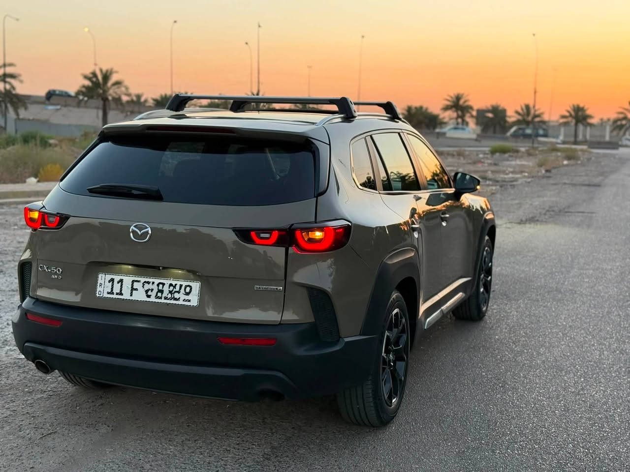 سلام عليكم
للبيع | Mazda CX-50 Turbo Meridian Edition موديل 2023 🇺🇸
🔹 الموديل: 2023
🔹 الفئة: 2.5 Turbo Meridian Edition
🔹 الوارد: أمريكي
الحادث:
 ● جاملغ خلفي 
 ● قبغ الصندوق صبغ 
 ● وربع بنيد وبارد بالجاملغ 
 ● بدون دواخل 
 ● إيرباغ واحد (بردة)

المواصفات:
✅ شاشة
✅ كاميرا
✅ رادارات جانبية (نقطة عمياء)
✅ رادار أمامي
✅بنراما 
✅ توقف ذاتي (Auto Brake)
✅ Auto Hold
✅ داخلية لون قرميدي
✅ تحكم من الستيرن
✅ تبريد مقاعد (قطعتين)
📍 الممشى: 40 ألف مايل
📍 رقم بغداد باسم المالك وبدون أي نواقص
💰 السعر: 20,800 دولار وقابل للتفاوض.
📍 العنوان: بغداد – اليرموك
📞 للاستفسار: ***********

