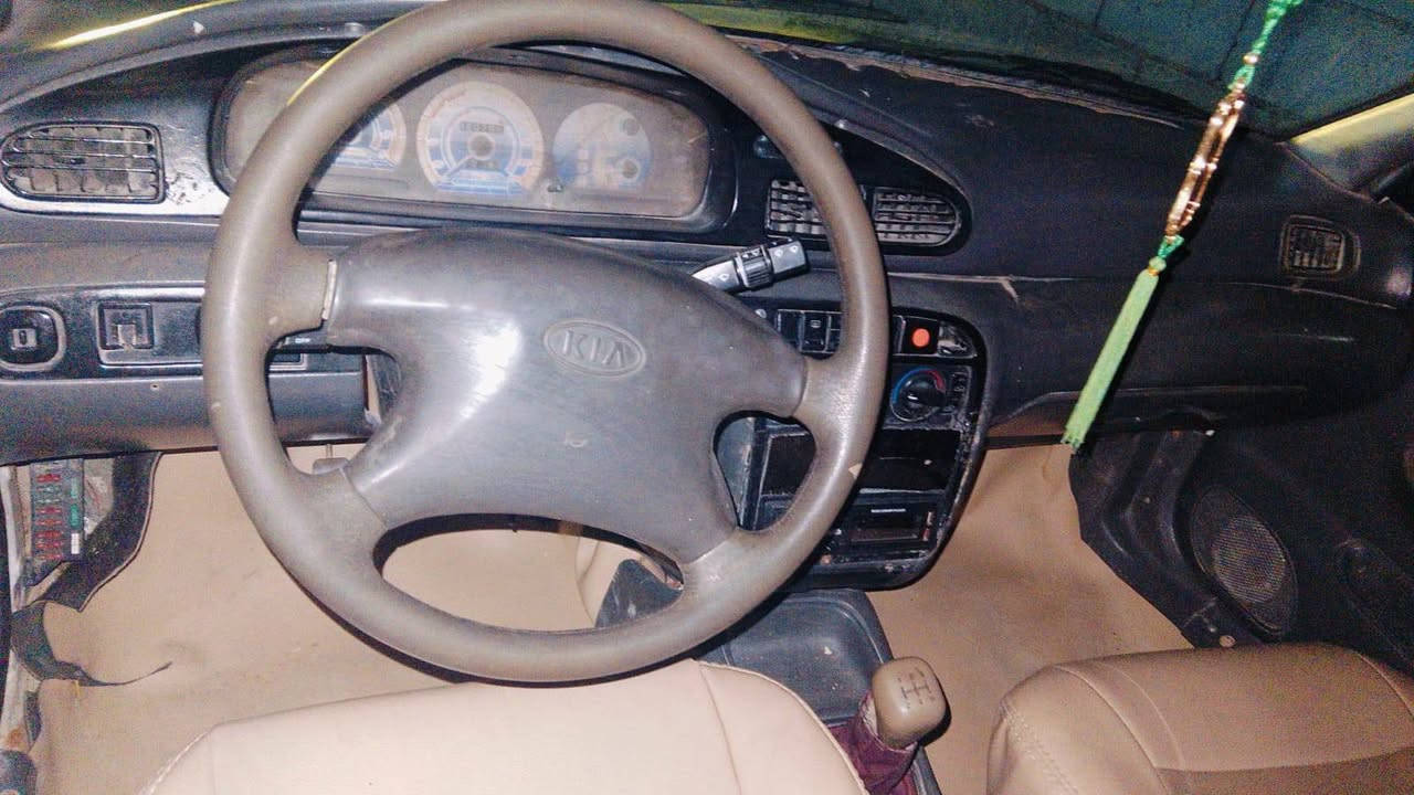 سلام عليكم سياره سيفيه موديل 96سنويه صاقطه سنه صارلهه  كير ومحرك كفالهه السعر 20 رقمه ديالى تحويل ثاني يوم  رقم الهاتف ***********
