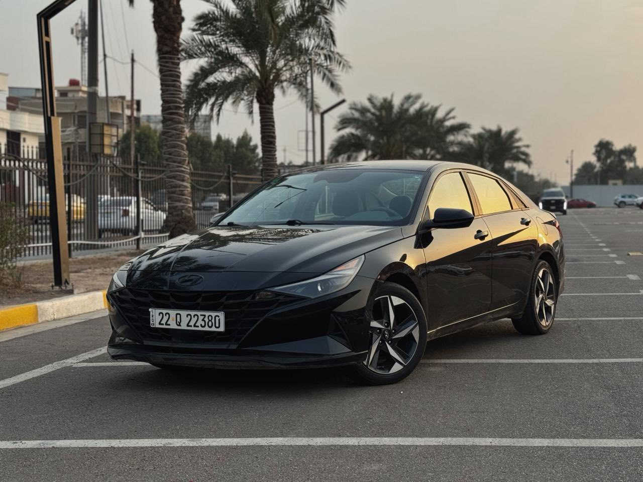 النترا 2023 ( بدون ايرباك )
ترقيم جديد قبل كم يوم ترقمت تحويل بأي وقت
نظافة ١٠٠٪؜ محرك گير كهربائيات صدر ١٠٠٪؜ 

‎ بچم كبس حادث خلفي بسيط قطعة وحدة صبغ فقط الصندوق ومصلح نفسة بدون تبديل السيارة ليبل واحد 
بدون دواخل ( شواصي لغود مكفولة ) 
بدون ايرباك ( جميع  الايرباكات سليمة )
 وبيها مكانين تعديل بارد بسيطات باقي السيارة مكفول وصور الحادث والسونار موجودات بالمنشور 

داخل لون رصاصي ( المرغوب )
‎بصمة - تشغيل عن بعد - شاشة ديجتال الكتروني متصل - شاحن وايرلس لاسلكي - تحديد مسار - تدفئة كشنات - مناخ منفصل -  اوتو هولد - ثلاث انظمة قيادة - قيادة ذاتيه  - مثبت سرعة - توقف ذاتي امامي خلفي  (مانع التصادم ) - اشاير بالمري -   وبعد بيها هووواي مواصفات 

‎السيارة جديدة بمعنى الكلمة وبالواقع بعد احلى وجاهزة واي گلوب مامشتغل بالدشبول وكل التفاصيل مذكورة بالكامل 
‎مكانها بغداد 

‎‏‎السعر 155 وبيها مجال بسيط

‎‏‎للأستفسار هذا رقمي 

***********
