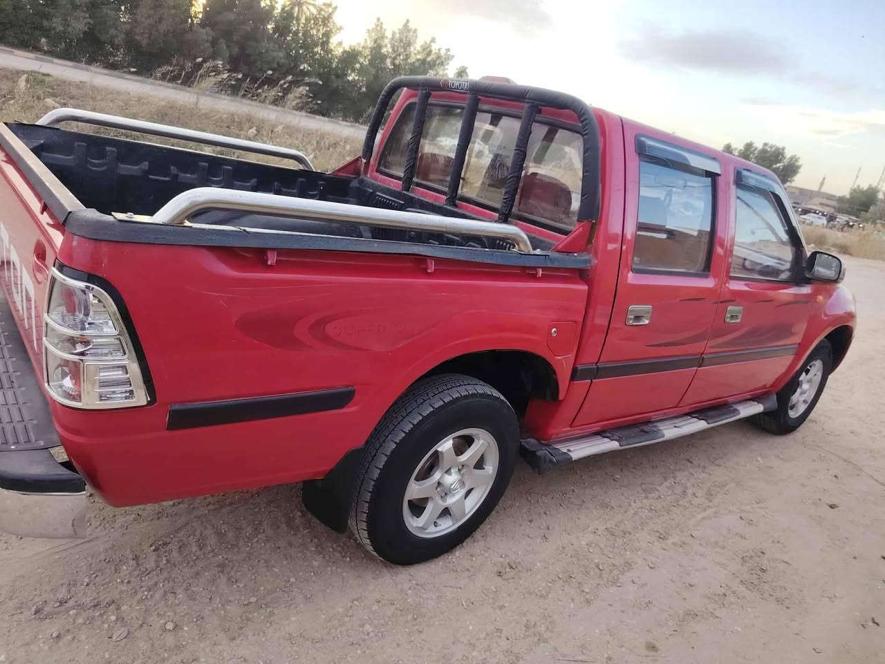 سلام عليكم بيكم فتون موديل 2013 رقم مثنئ سنويه
ل 28 سياره مكفوله كفاله عامه من ضربه  كير ومحرك

 شرط تخم تاير حداديه جديده سياره جاهزه المكان الديوانية السعر 43 وبيها مجال الاستفسار ***********
