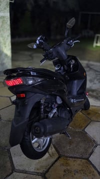 دراجة للبيع سكنس لد كوري  نزول خطين دبل اشارة منظومة زنون دراجة مجفتة ...