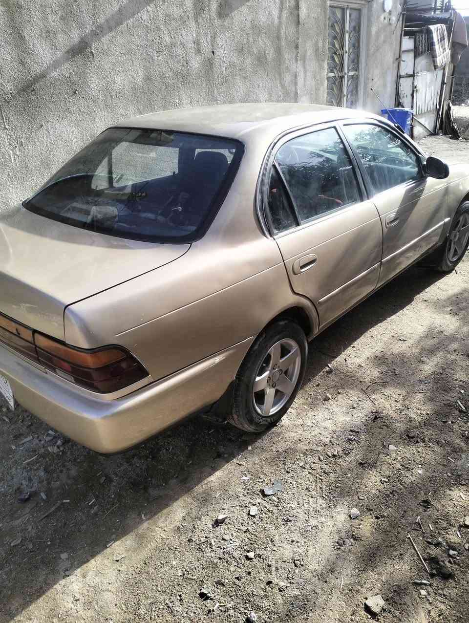 السلام عليكم كورلا مكفوله نقل كص أوليات محرك كير حداديه جاهزه السعر ٥٠ 
***********
