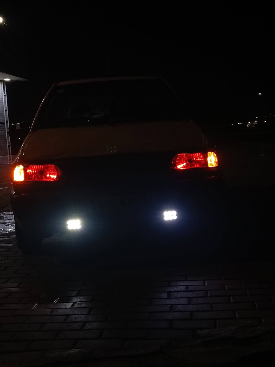 سيارة سايبا رقم نكليزي بسمي رقم ***********
