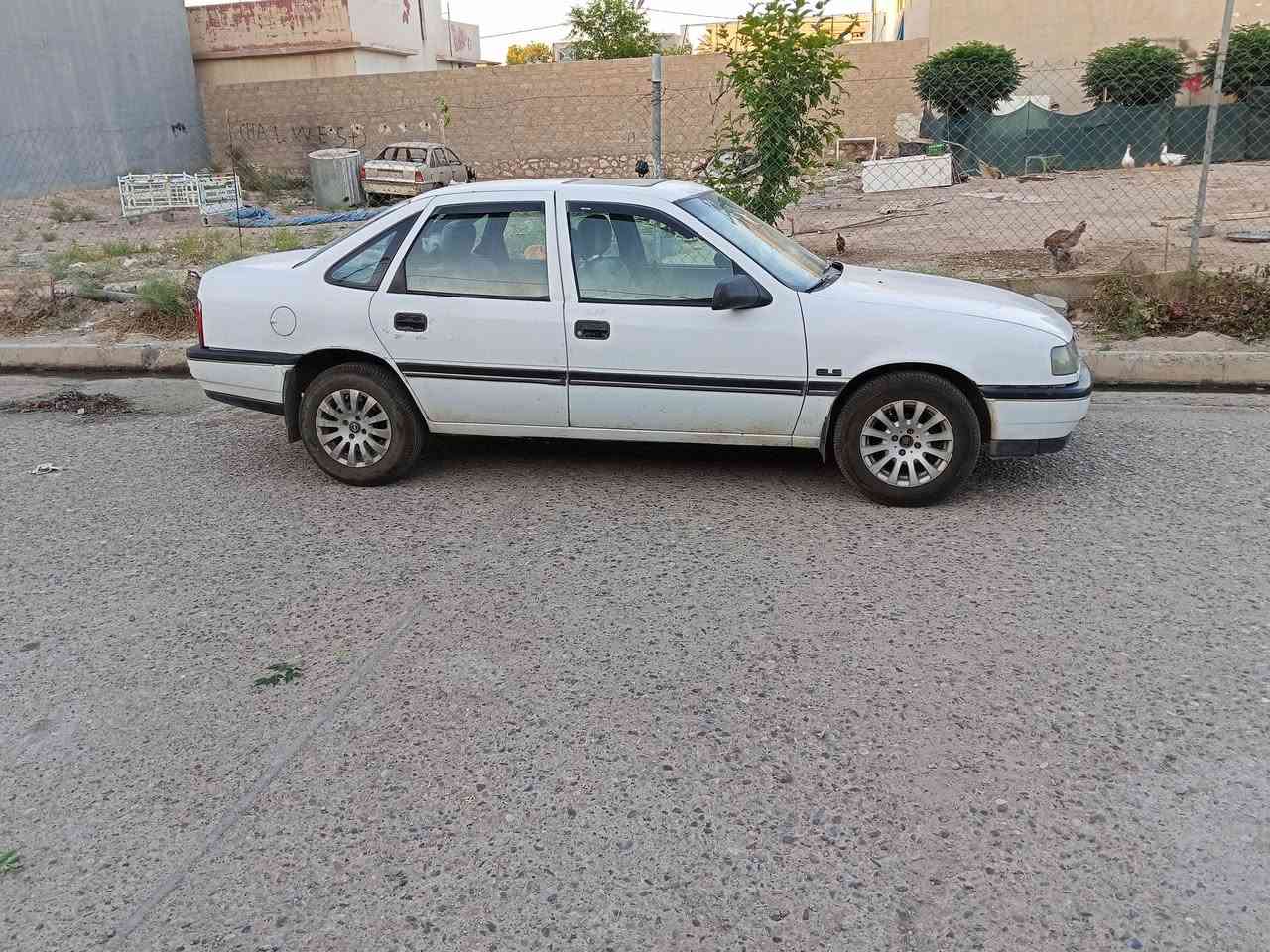 سيارة اوبل فيكترا موديل ١٩٩١ حجم ١٨ رقم نينوى كير عادي اللون ابيض ثلجي باسم صاحبها الشرعي وبشرط التحويل والسيارة مكفولة من كل النواحي والسيارة كلشي بيها تمام السعر (٤٨ $ )بيها مجال شي قليل والتواصل على الخاص


**إذا كنت صاحب هذا الإعلان وتريد حذفه لأي سبب، رجاءا أرسل رسالة إلى الدعم الفني**