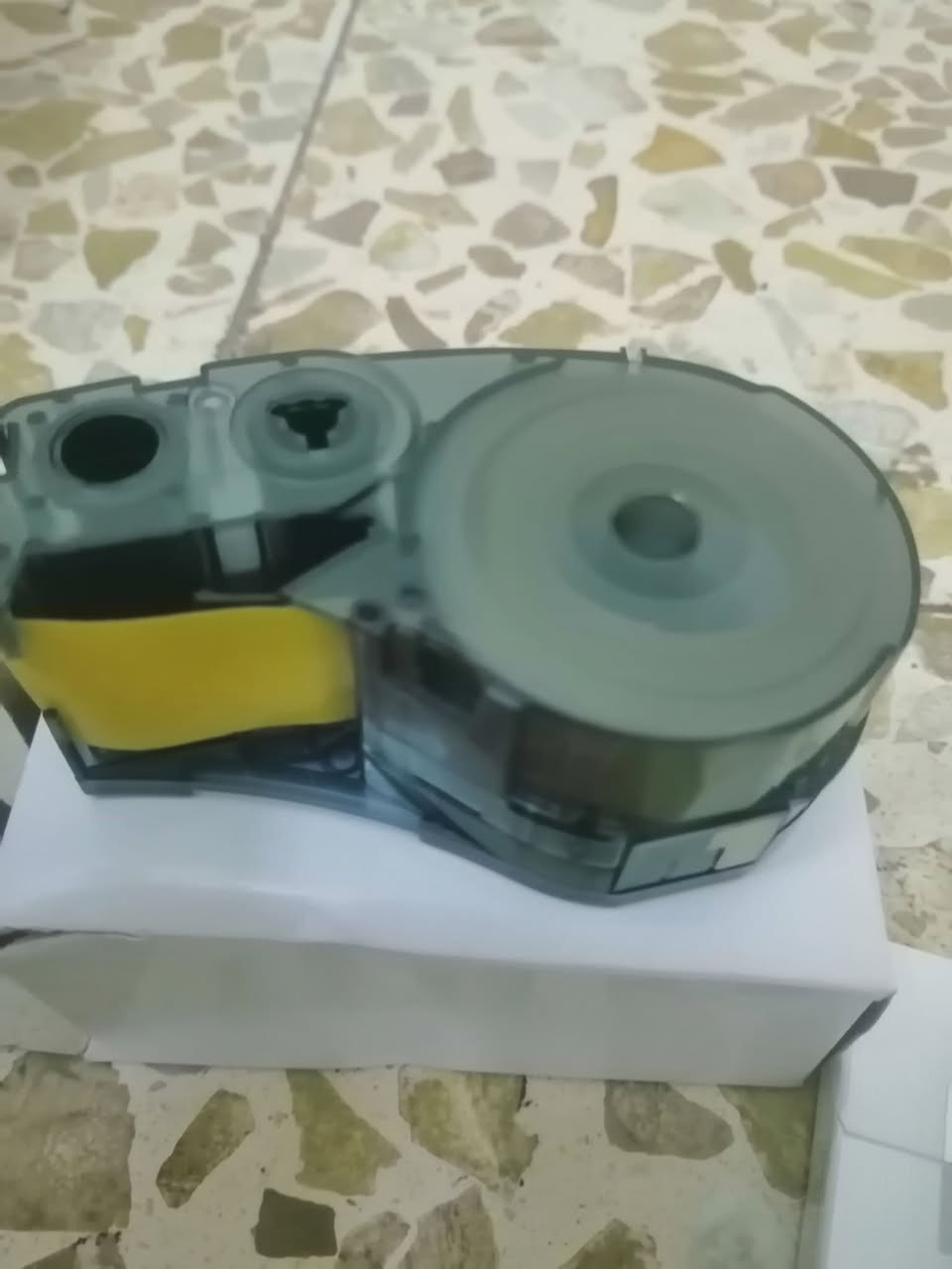 خرطوشه شريط لاصق عندي خمس قطع انطيني سعر وابيع مكاني بغداد


**إذا كنت صاحب هذا الإعلان وتريد حذفه لأي سبب، رجاءا أرسل رسالة إلى الدعم الفني**