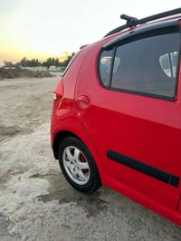 جيلي كروز • للبيع