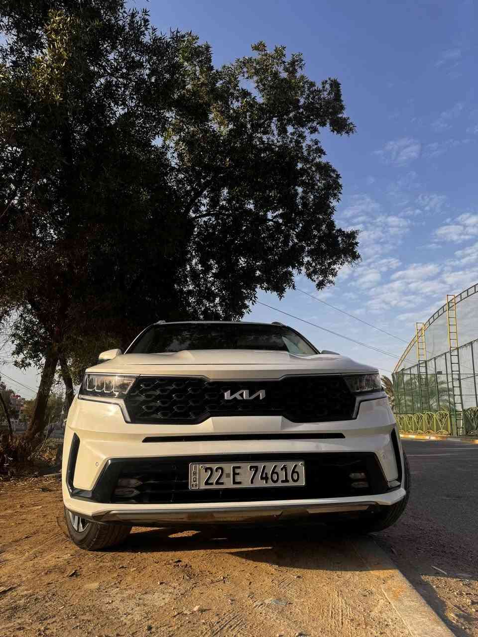 سورنتو 2022 خليجي مكينة 4 سلندر 2400 مكفولة سيارة فول مواصفات عدا البنوراما بعدة على وضع الشركة ماشية 57KM كلشي بيه على البلاد وكلش جديدة السيارة وبدون اي نقص رقم اربيل الجديد السعر 248 مكاني بغداد الكرخ للاستفسار ***********
