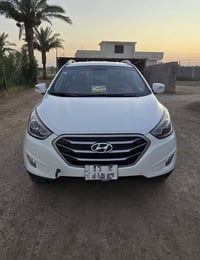 توسان 2014 خليجي كفاله ماعده شبرين  بالجنطه  سياره ماشيه ١٥توسان 2014٠...