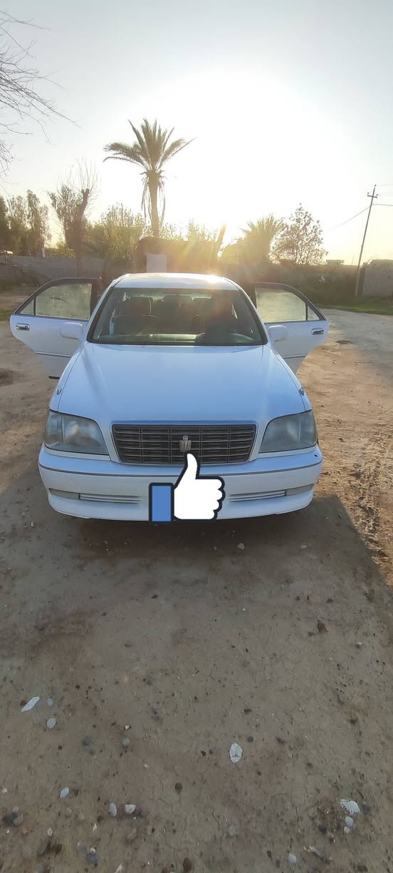 يوجد سيارة ملكة للبيع
1محرك گير شرط

2بطارية جديدة 

3تخم تايرات جديد 

سيارة مكفولة من كلشي من الدعامية لدعامية
السعر يرهم نقدي ويرهم بالمدة على قسطين فقط المكان كركوك الحويجة 
الإتصال على /***********
