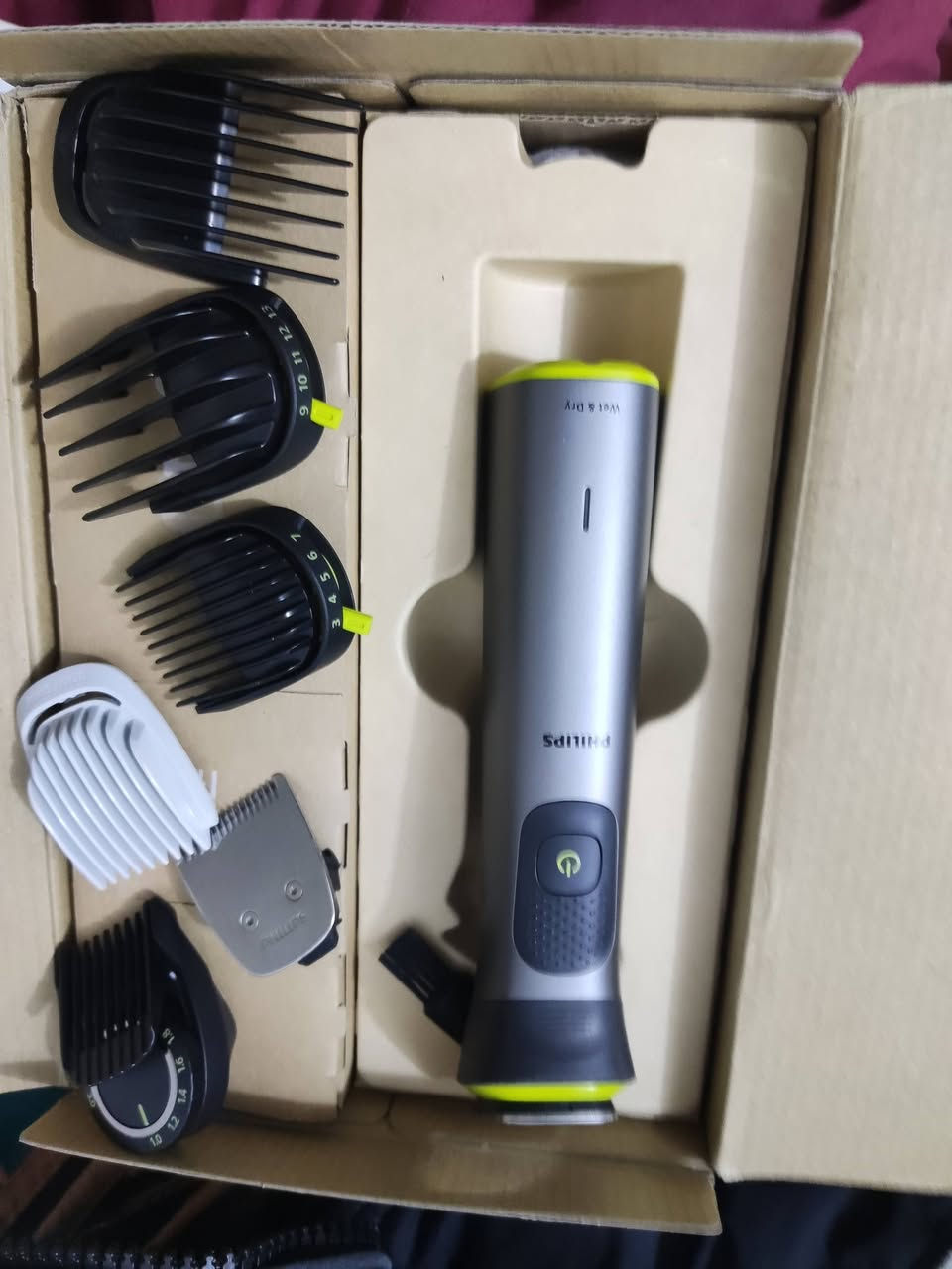 مكينه فلبس بهالشكل مثل ماموضح المكينه جديده بدون شاحنه اخوان نضام البيع فحم فحم فحم ٣٠ واصلتك


**إذا كنت صاحب هذا الإعلان وتريد حذفه لأي سبب، رجاءا أرسل رسالة إلى الدعم الفني**