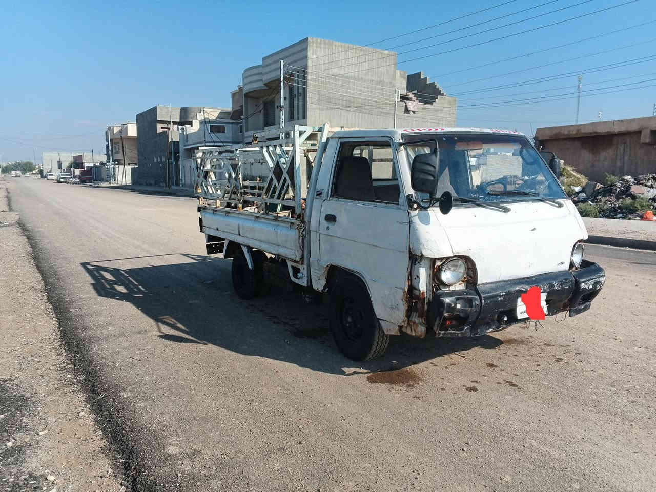 سياره نوع بورتر مديل 96 رايده ب 15
رقم فحص موقت صلاح الدين ماشين بل معامله وعافوها راعيه الشرعي من سامره بس ما اندله انطيك مستمسكاته ونته دور عليه 

سياره تايراته  نضاف  اكسل +كير مابيهن كلشي 
السياره  محركه كايم  بس تمشي وتشتغل نكره سلف  اصبح  نكره السياره ابيعه على هل وضعيه ب 15ورقه مكان صلاح الدين محطت بلد 

***********
