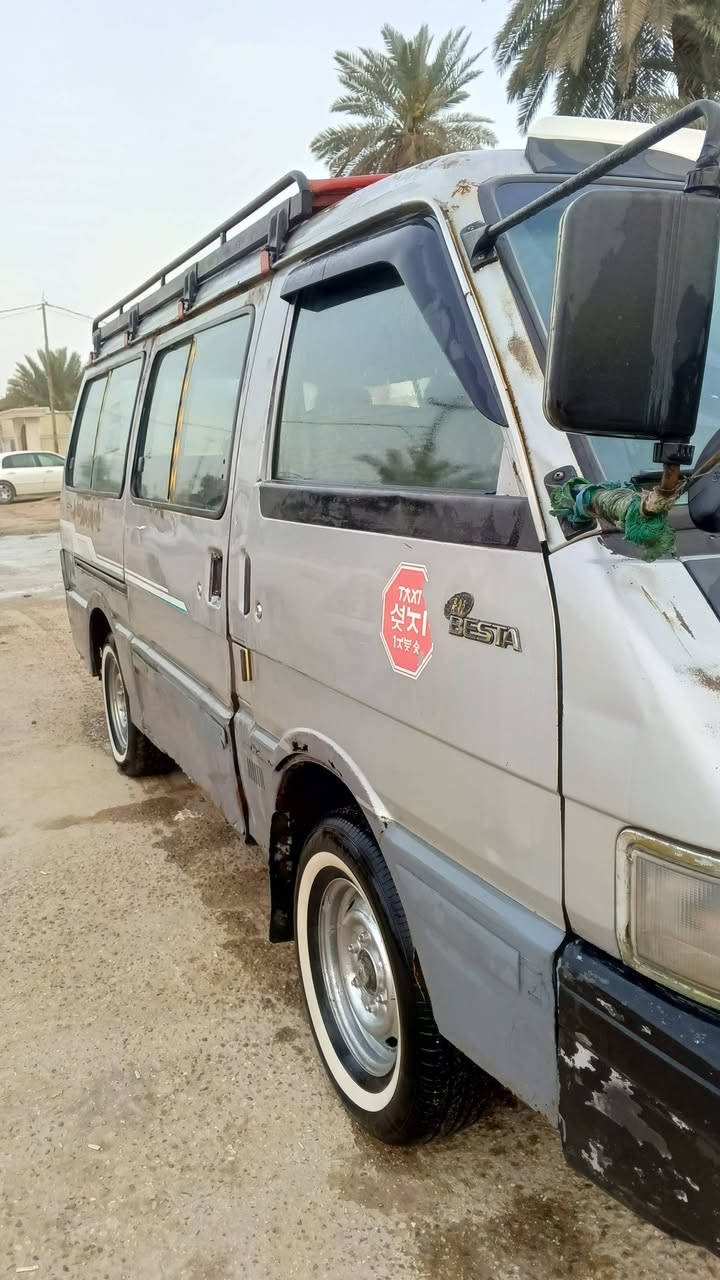 للبيع بستا موديل 93 مكينه بيها خيط بخار كير واكسل وشواصي كفاله غرفتها جديده كاعيه جديده تريد تحويل تريد وكاله السعر 27وبيهه مجال مكاني حله ***********
