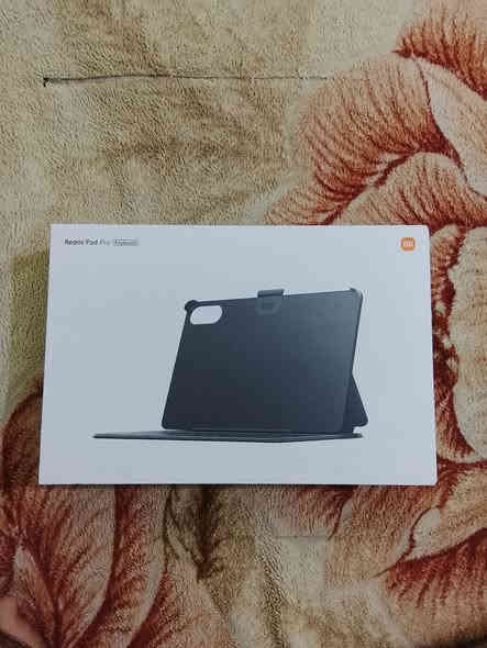 ايباد شاومي ريدمي باد برو
مكاني بصره رقمي ***********
لا يوجد توصييل رجائا بدون احراج 
ذاكره 256 يدعم الشريحة حجم شاشه 12.1 انج جدا كبير مع كيبورد عربي انكليزي اصلي سعره 125 ألف ، ايباد استخدام شهرين و نص شرط فحص بطاريه عملاقة 10,000 ملي امبير ، 4 سماعات محيطيه كامل ملحقاته اصليه ، كارتون و كارتون كيبورد و ايباد و كيبورد و رأس شحن و كيبل
