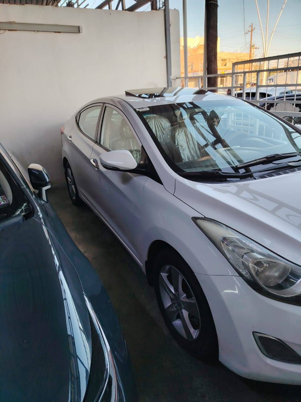 السلام عليكم النتره موديل 2014خليجي مكفول فول وصفات محرك 1800رقم انبار مكان سياره هيت سعر 125رقم ***********
