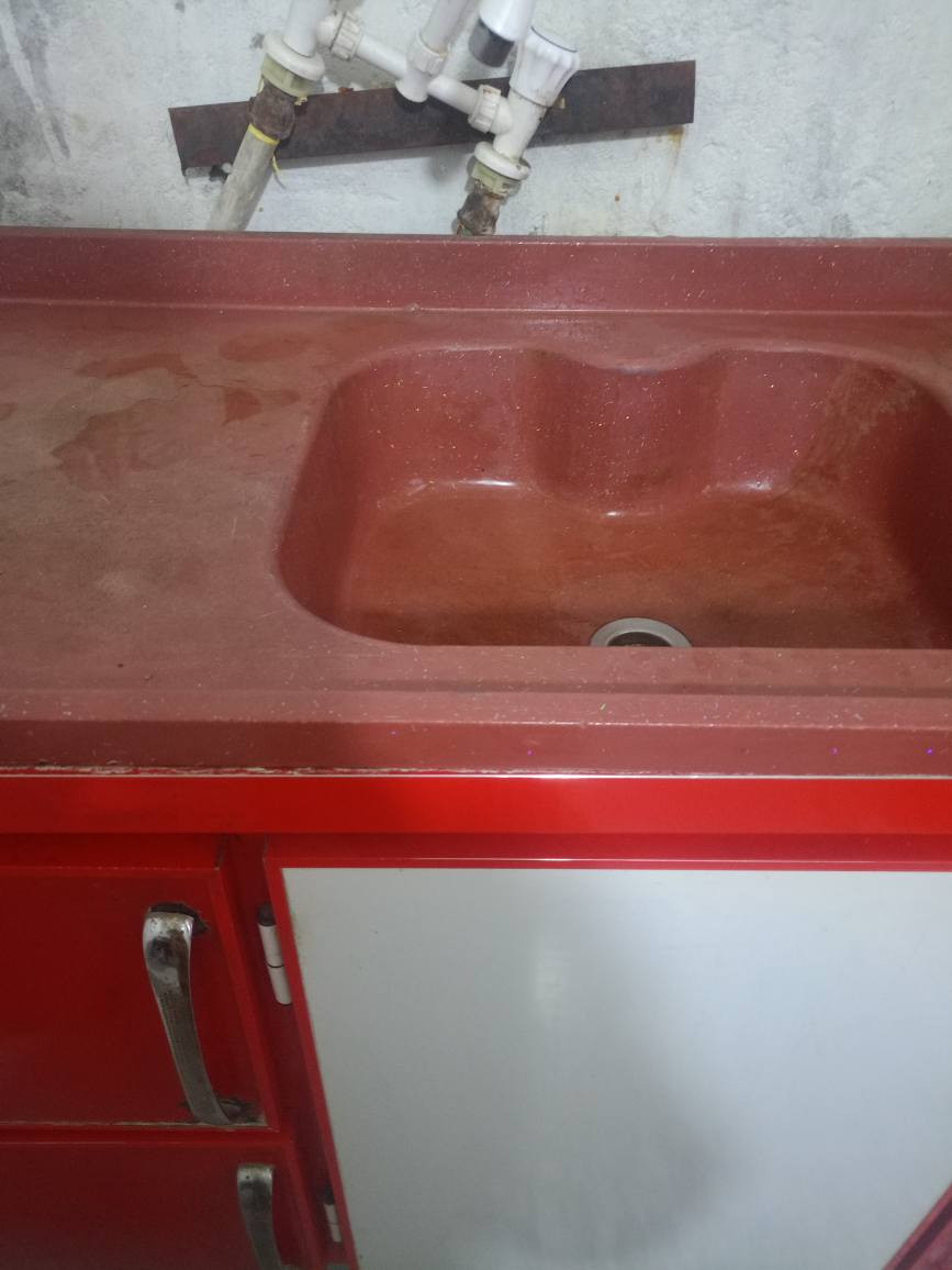 كاونتر حديث تركي كامل مترتين سعر 400 العنوان العمارات الملح مقابيل ابو رمان مقابل المشتل *********** عمارة, ميسان
