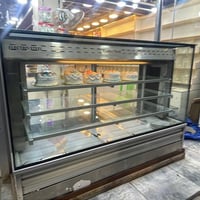 عارضة كيك للبيع درجه اولى السعر 07803606924