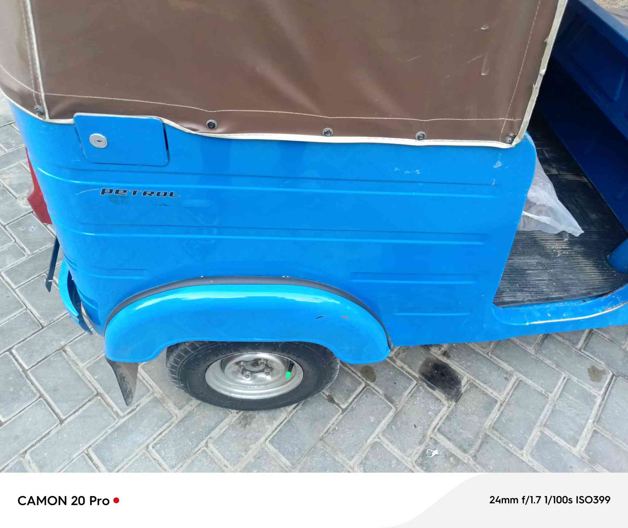 سلام عليكم تكتك البيع تكتك حلوه 20شهر 11تكتك كفالة عامه تكتك رقم وسنويه مكاني بغداد المشتل رقم ***********
