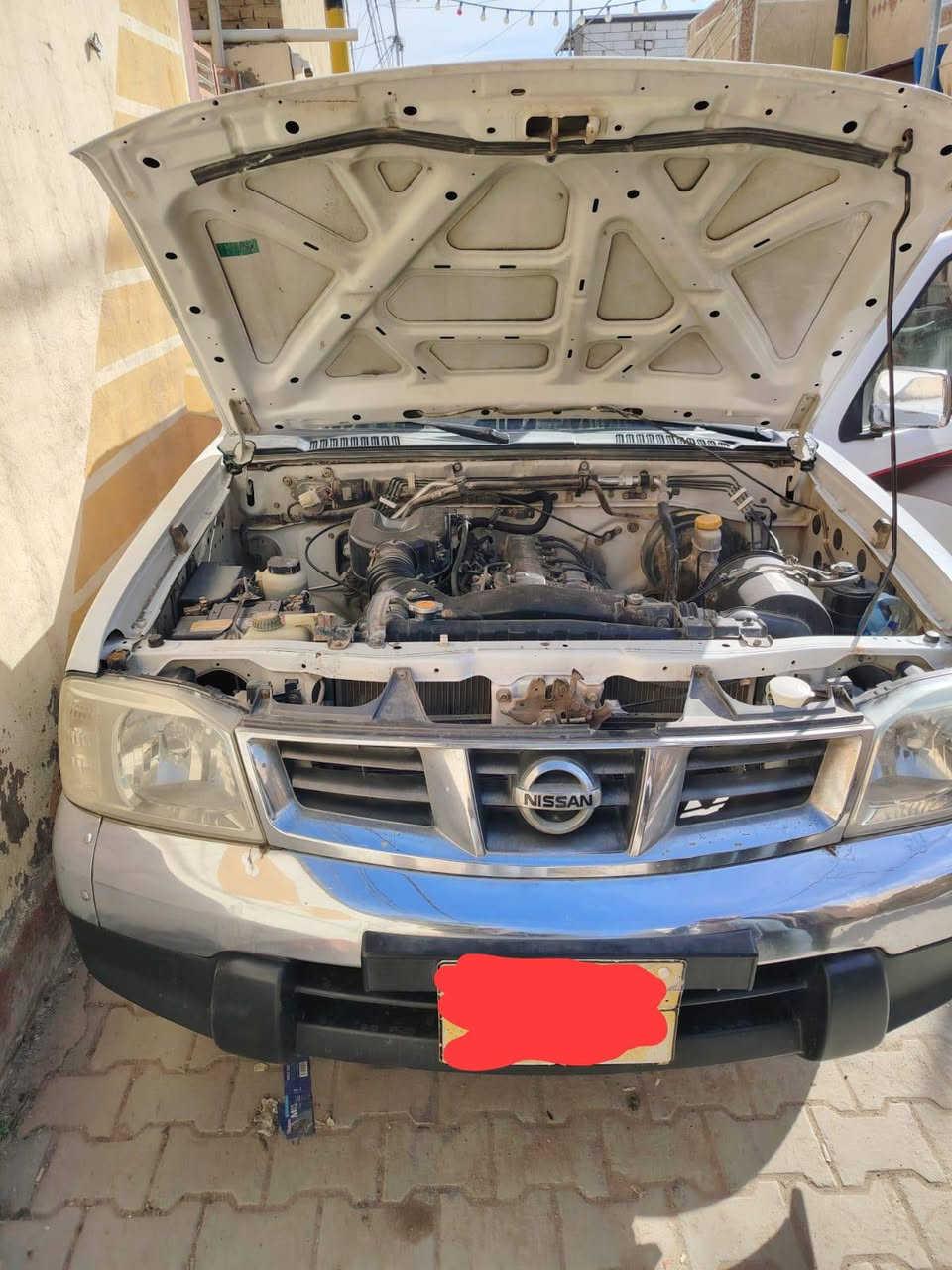 بسم الله الرحمن الرحيم على الله توكلنه سياره نيسان بيكم حمل موديل 2014 رقمه اربيل العنوان النجف لاشرف سعر على رقم اي استفسار على هذا رقم*********** متواجد وتساب فقط أو اتصال على رقم سياره خير من الله
