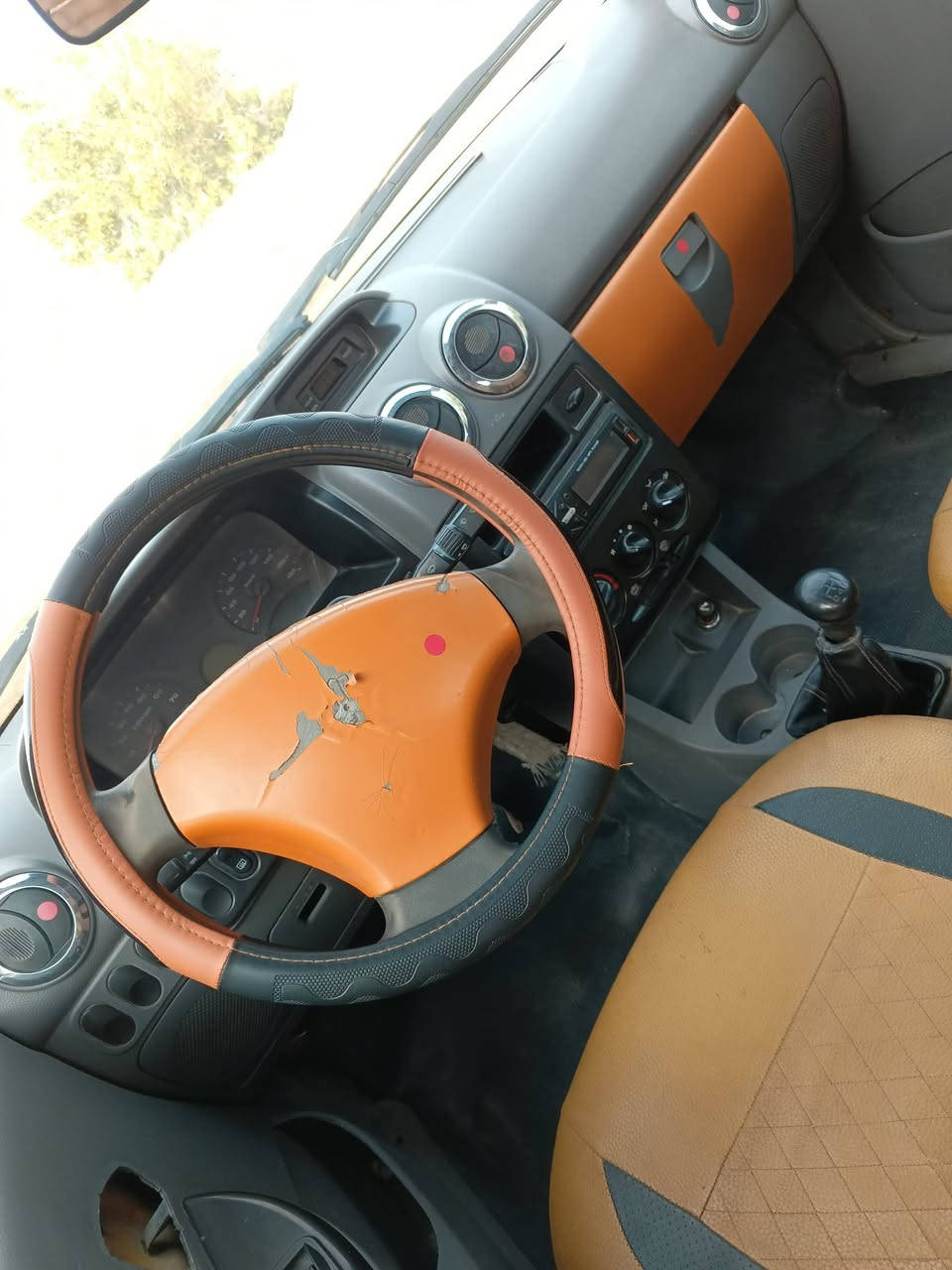 السلام عليكم موديل 12 محرك كير مكفول سعر 25 وبيها مجال
بغداد تقاطع النهروان 
***********
