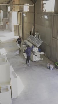 • “فرصة العمر 💎 مصنع مطابخ ومرمر متكامل للبيع… أحدث الأجهزة، أقوى المك...