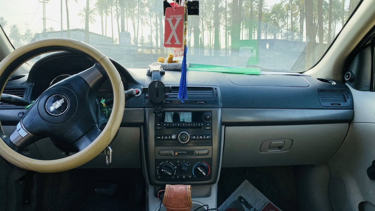 السلام وعليكم
شوفرليت كوبلت موديل 2009 السياره رقم بغداد بسمي تحول مباشر

محرك كير خير من الله مكفوله 2400 

السياره مصبوغه حزام للجماليه وجاملغ الامامي الايسر مبدل 

تبريد شغال منضومه جديده 

دشبول  داخل فول نضافه  دوشمه جديده 

هاي السياره كدامكم نضافه وترتيب خير من الله مال جناي 

السعر 60 وبي مجال قليل جدا حك الجيه

مكاني بابل المسيب 

***********
