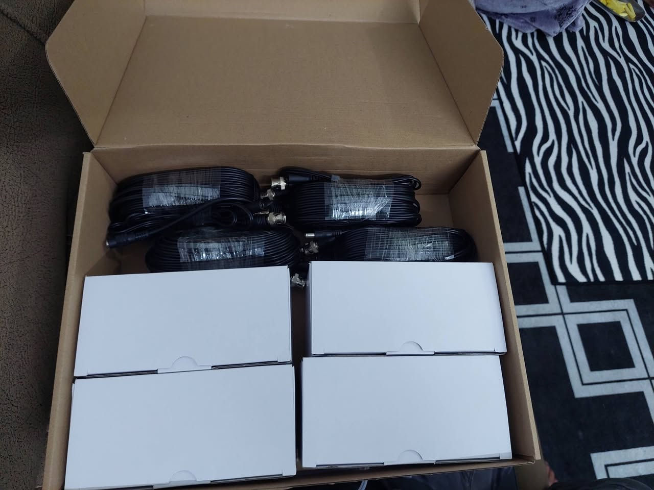 سستم كامل جهاز دي في ار مع اربع كاميرات مع الوايرات والشواحن نوع أسوار للبيع بغداد الزعفرانية شارع المعهد


**إذا كنت صاحب هذا الإعلان وتريد حذفه لأي سبب، رجاءا أرسل رسالة إلى الدعم الفني**