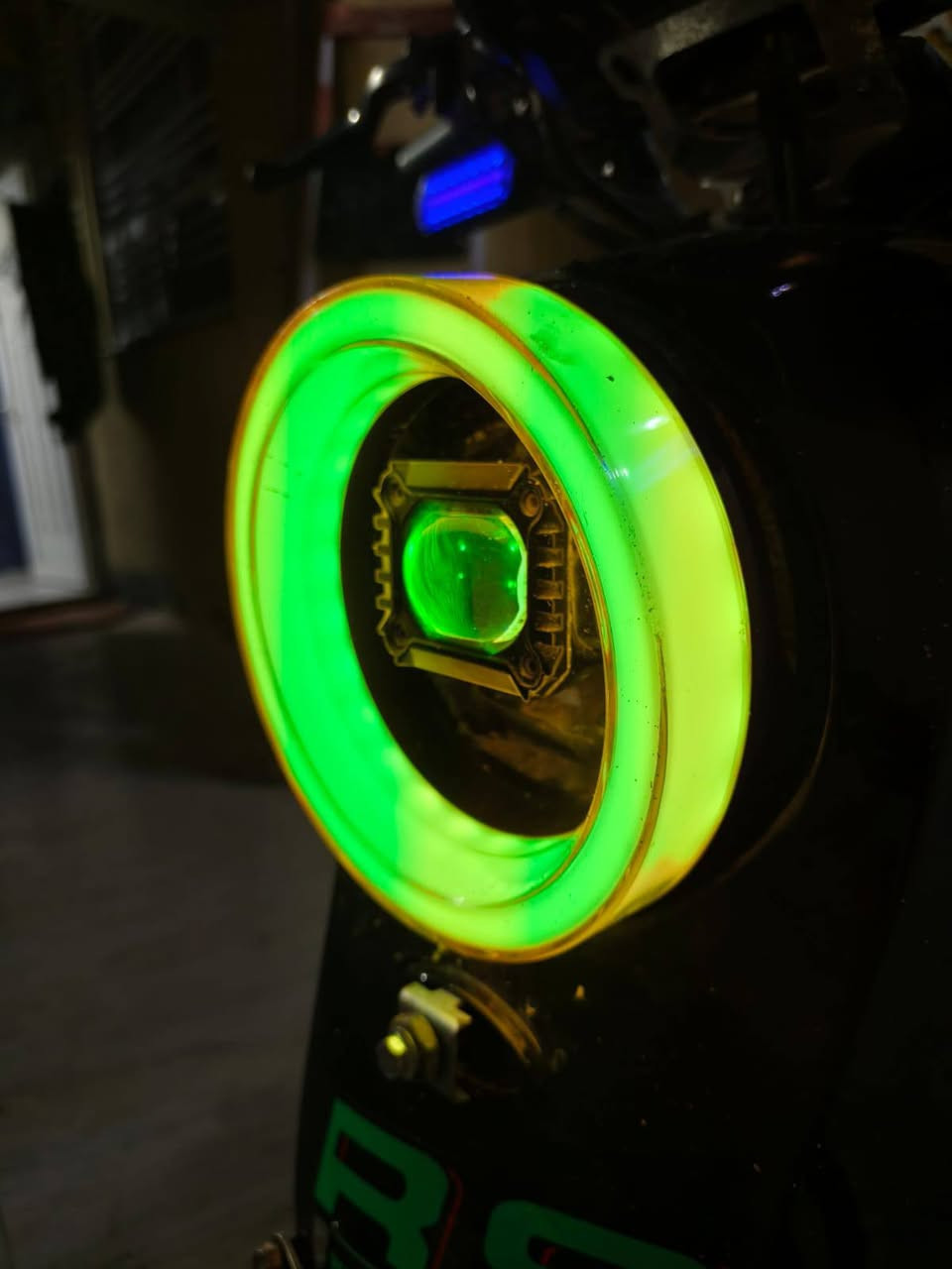 السلام عليكم دراجة شحن موديل 2026 بطاريات جدد مراوس بلابتوب مكاني بصرة جزيرة ***********
