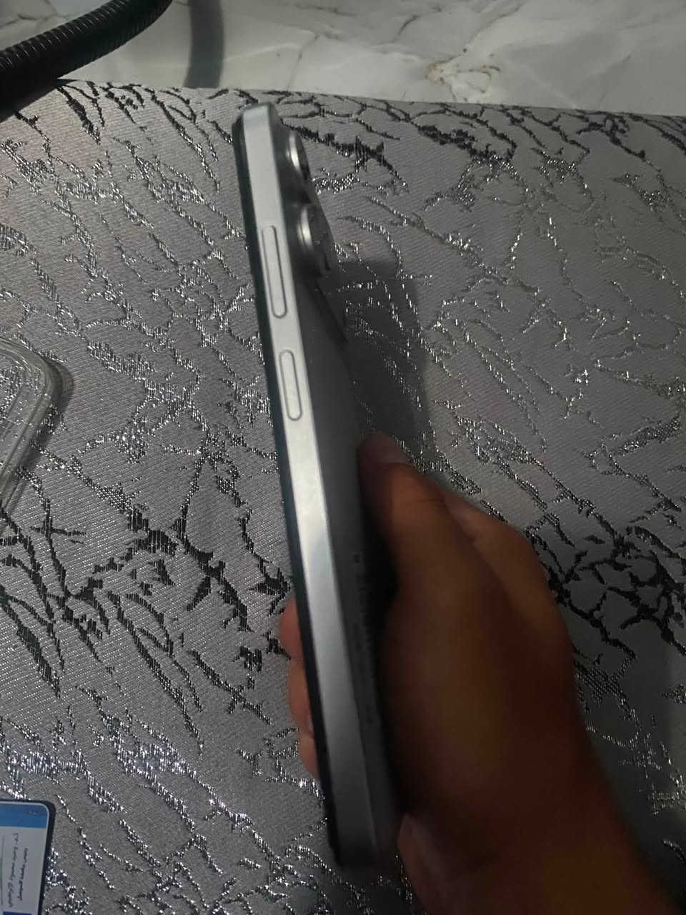السلام عليكم 
يرهم مراوس 
شبه الآيفون 17 برو ماكس 
أسم الجهاز A07pro
ذاكرة 64 
دبل سيم 
جهاز نظيف مية بل مية  شخط ما بي 
غراضو كاملة معا
للاستفسار مراسلة الصفحة


**إذا كنت صاحب هذا الإعلان وتريد حذفه لأي سبب، رجاءا أرسل رسالة إلى الدعم الفني**