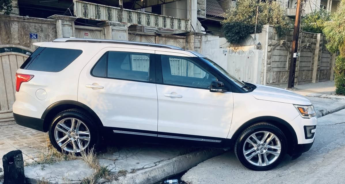 FORD EXPLORER XLT 4WD 2016
فورد اكسبلور XLT 2016

موصفات الرهيبة فورد فول فول

محرك 6 سلندر حجم 3500

فور ويل : 4X4

للسعر:-  175 $ مجال

سبعة  7 راكب داخل كريمى

ماشي  110 الف فقط 

بصمة ابواب و بصمة تشغيل

بانوراما سقف فتحة

فور ويل دبل اكسل

صندوق شفط 

شاشة حجم كبير كاميرة ودوارة 

رادار امامي 

رادار توقف ذاتي

تحكم ستيرين فول 

كشنات كهربايي التحكم 

مرايات جوانب هيتر

حساسات خلفية وامامي اصل 

اشاير بالمرايا الجانبية 

لايتات امامي عدسة مع بلوجكتر دعامية

كشنات الامامية خلفي فول كهرباء  

كود خارجي للقفل على باب السائق

سكليتر كهربائي مع تحكم ستيرن بالجهتين

تبريد ثلاث قطع امامي وسط خلفي

منافذ AUX, مع اربعة منافذ USB  مع تقنية ربط جهاز ستلايت على السيارة مع منفذ رام ذاكرة ورام خرائط GPS مع منفذ كهرباء 110فولت 

نظام الاوامر الصوتي اثناء القيادة

السيارة ناعمة ومناقصها اي شي دهن وبانزين فقط  

سياره فول للاخير وجديده

السيارة بي  جاملغ وربع باب سكن مصبوغ بدون ضرر داخل

ايرباك سليم 100% 

البجم كبس

رقم شانصى 1fm5k8d86gga33080

بعد بيها مواصفات..
🔥مكان سيارة / اربيل
💎واتساب + فایبر 
💎رقم موبايل ☎️ 
*********** ☎️ واتساب 
*********** ☎️ واتساب

​بۆ فرۆشتن: فۆرد ئێکسپلۆرەر ٢٠١٦
​وارد ئەمریکی دبل اكسل فول مواسفات
بۆیاخ، تەنها جاملغ وربع دةركاى سكن
​بزوێنەر: ٦ پستۆن ٣٥٠٠ 
​کورسی: ٧ سەرنشین.
​سیستەمی ساردکەرەوە: ٣ پارچە تەبرید.
شاشة گةورة
بسمة
شغال
سلايد بانوراما
دبل اكسل 4X4
​کورسی شۆفێر: کارەبایی.
​گێڕ: شفتات لەسەر سوکان.
​شاشە: شاشەی تێسلا.
​تێبینییەکان:
​هەموو شتێکی توندوتۆڵە و هیچ کەموکوڕییەکی نییە (گێڕ، مەکینە و کارەباییات بەشەرت).
​ڕۆیشتوو: ١١٠ هەزار مایل.
​سەنەوی نوية
​شوێن: هةولير
​بۆ پەیوەندی و زانیاری: ***********
​نــرخ: ١٧٥ وەرەقە
