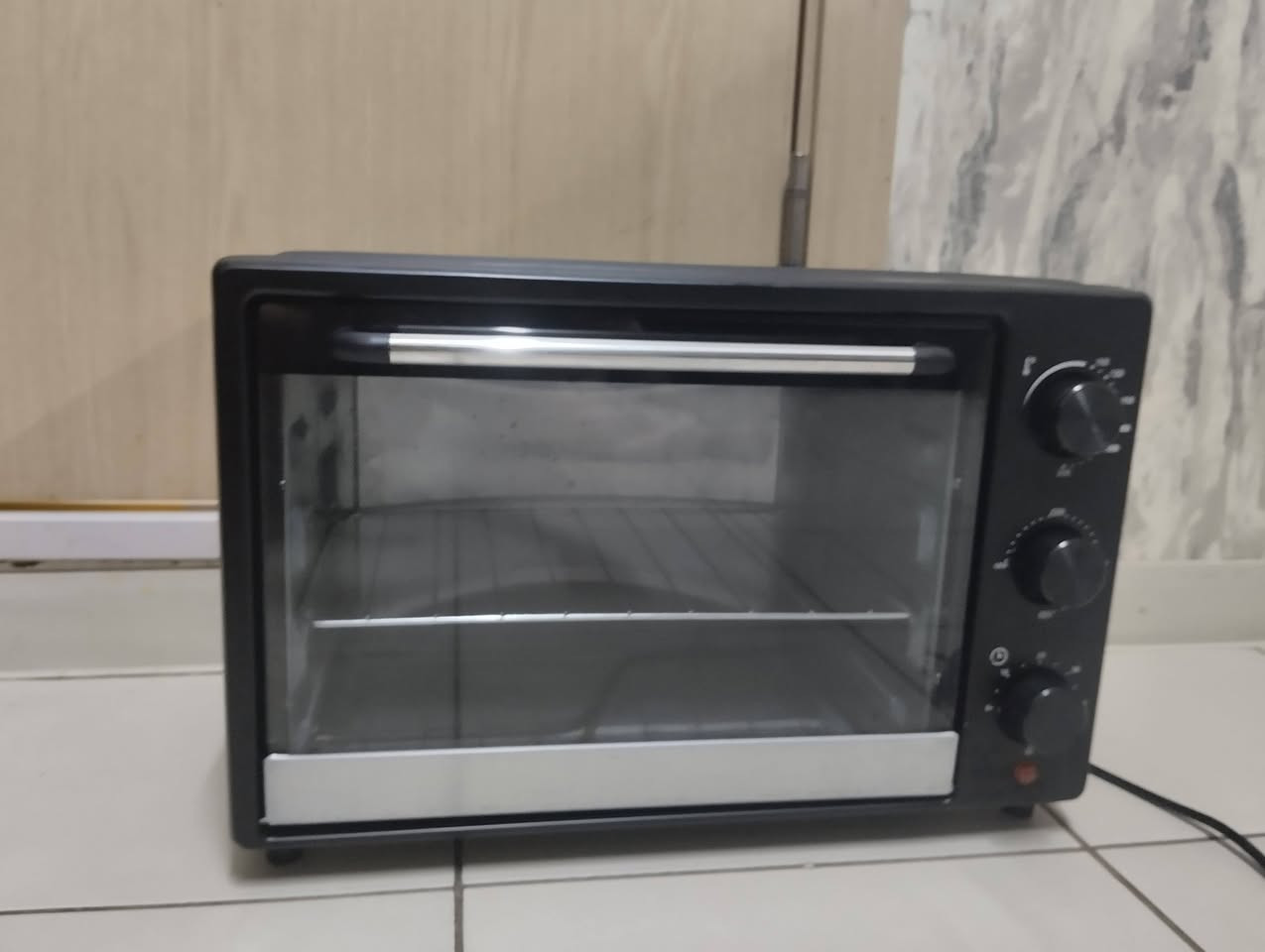 سلام عليكم
ميز طعام فقط للبيع ب25

فرن ب35


**إذا كنت صاحب هذا الإعلان وتريد حذفه لأي سبب، رجاءا أرسل رسالة إلى الدعم الفني**