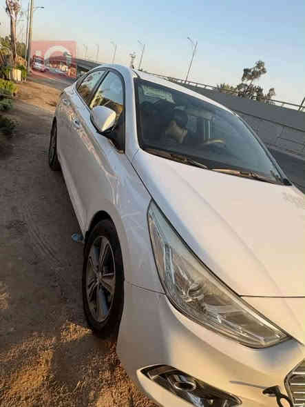 سلام عليكم للبيع
سياره اكسنت موديل 2019 خليجي فول موصفات

رقم بغداد الجديد سونار داخل المنشور
العنوان بغداد المشتل 
السعر 123ورقه

الاستفسار على رقم ***********
