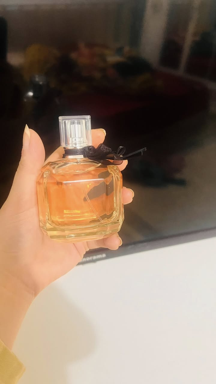 عروض على آخر القطع توصيل ٢ كل عراق متوفر ال لافيه  بيل من لانكوم غني عن التعريف القطعة ماستر والعطر رهيب ومتوفر عطر مون باريس من ايف سان لوران الي وين ماروح مستحيل ماتجيني إطراءات عليه ايضاً عطر ماستر كوالتي جداً غالي و متوفر عطر مس ديور إصدار بلومنك بوكيت غني عن تعريف عباره عن زهور ورود و حمضيات يكون مكس رهيب بس العطر جداً مشهور ومعروف وايضاً متوفر عطر قصه للشعر حجم كلش مناسب ويرهم ايضاً للجسم وسعره كلش حلو ويكون مختم ايضاً العطر ماستر مو كوبي اكيد 😍


**إذا كنت صاحب هذا الإعلان وتريد حذفه لأي سبب، رجاءا أرسل رسالة إلى الدعم الفني**