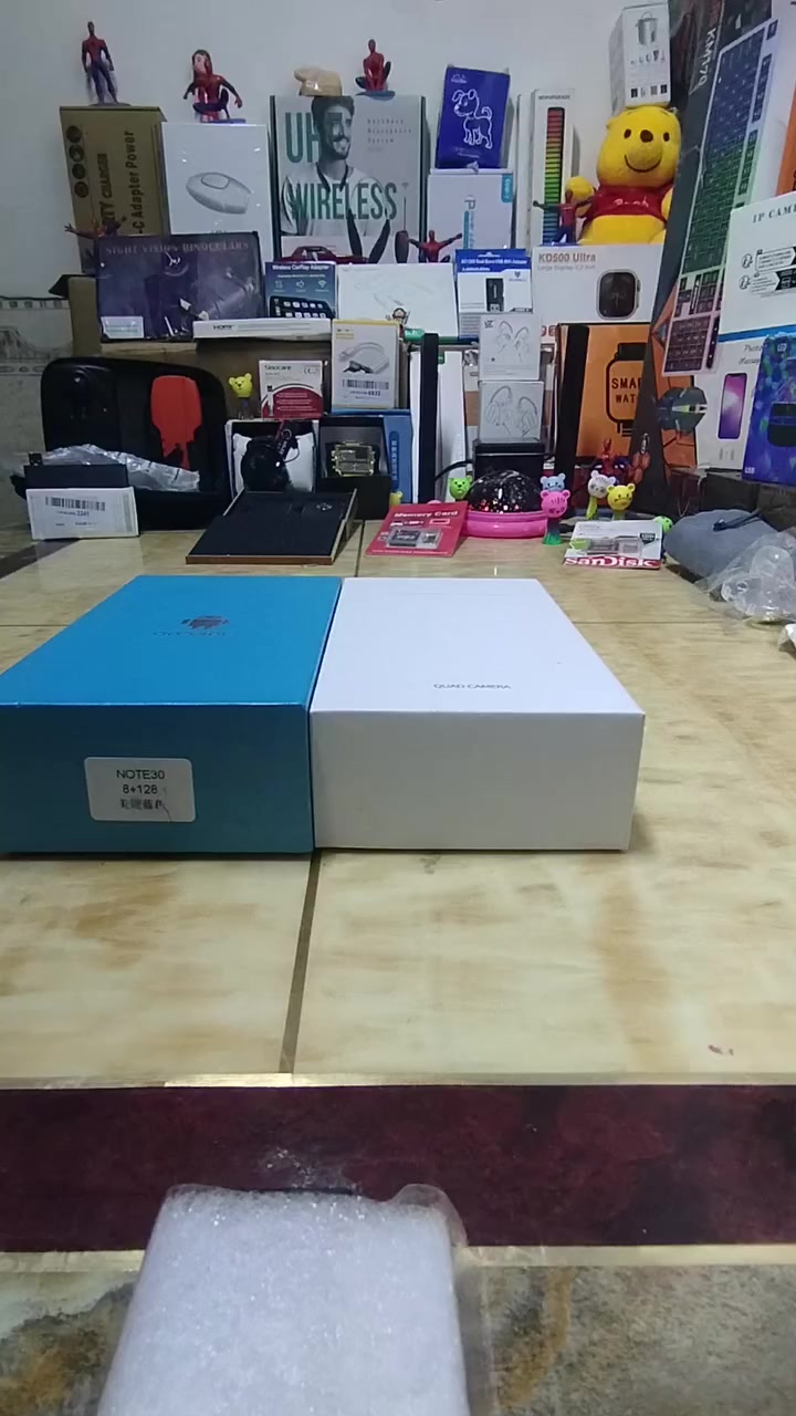 متوفر قطعتين تليفون جديد امزون بالكارتون صيني
لمس وشحن و ملحقات كامله
شريحة مخابره او شريحتين.. يأخذ رام 
لكن ما يفتح سوق بلي..
السعر ٢٥ الف فقط مع التوصيل للقطعه


**إذا كنت صاحب هذا الإعلان وتريد حذفه لأي سبب، رجاءا أرسل رسالة إلى الدعم الفني**