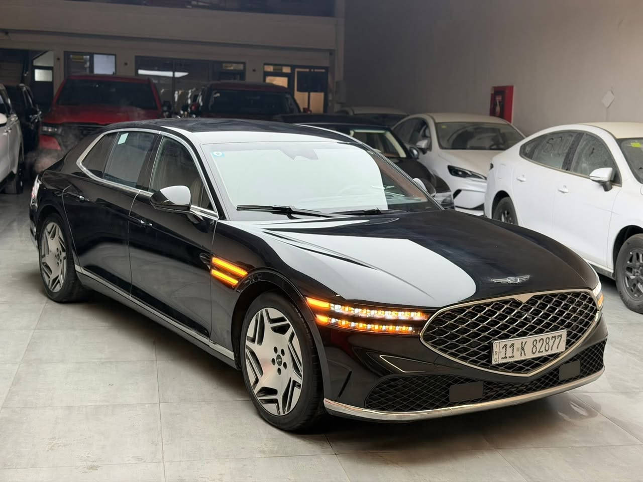 السلام عليكم جنزز موديل (2023)السياره مكفوله من كلشي فول مواصفات السعر(325)لااتصال(***********)
