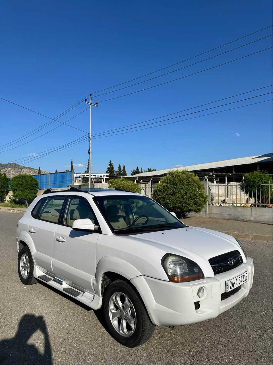 HYUNDAI  TUCSON 2010
خليجى محرك دوش
بئ دعم و صبغ
گير محرك تبريد بشه رت
ره قه م سنوى جديد ٢٠٣٠
٤ تايره جديد
سلايت
٣ تعديل بارد يت تيدا

سياره يال دهوكى 

سعر (١١٨)$ مجال

*********** كورك واتس اب دهوك, العراق
