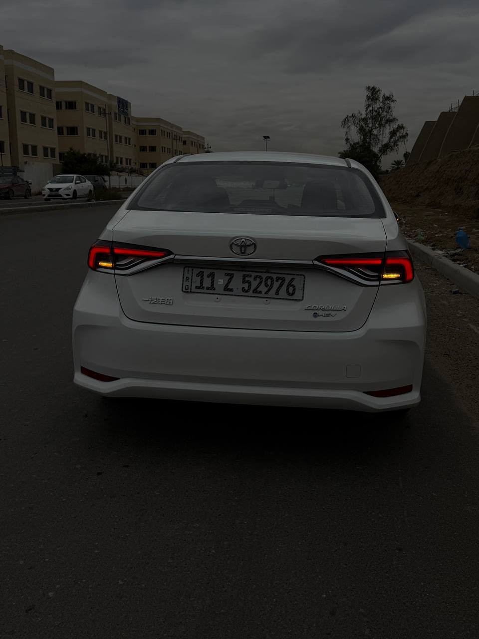 السلام عليكم ..كورلا هايبرد شكل الخليجي تجميع الصيني موديل 2025 رقم بغداد حرة بأسمي تحويل مباشر فول مواصفات 1/1 فتحة
بصمه 
محرك 1800 
رادار امامي خلفي 
تبريد قطعتين 
سايد بريك دكمة 
اوتو هولد
داخل جلد اسود 
وباقي مواصفات معروفه 
مكفولة كفالة عامة 
ماشية 12 ألف 
سعر 153 $وبيهه مجال بسيط مكاني بغداد حي الجهاد للأسفسار ***********
