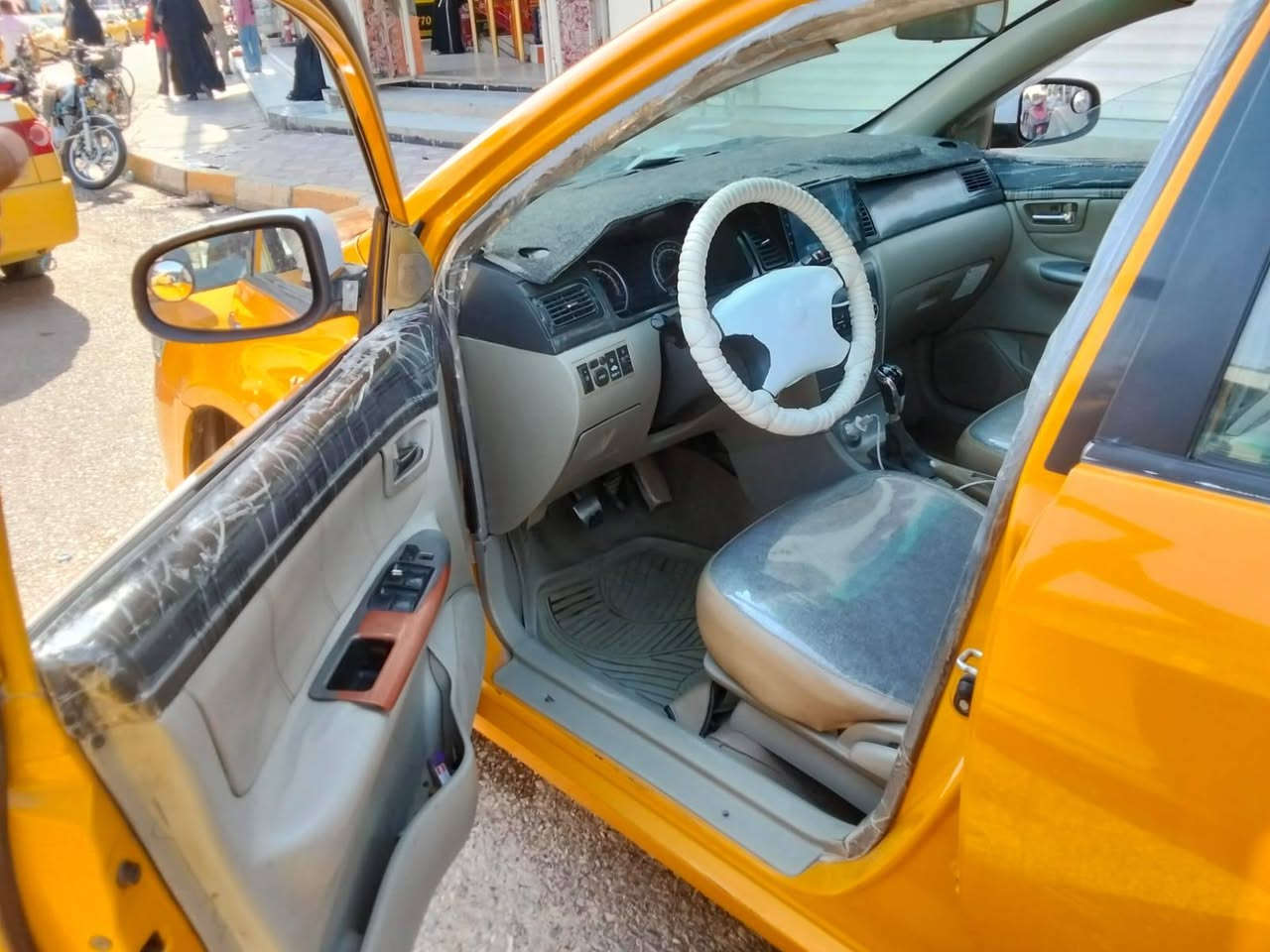 جيلي موبل محور كورلا كير عادي موديل ٢٠١٢ رقم بغداد ***********

