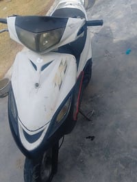 دراجة نارية • معلومات ناقصة