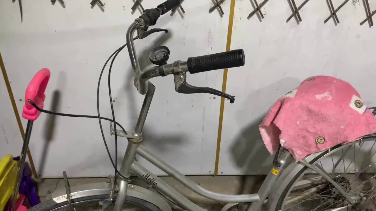 بايسكل نضيف السعر 65بي مجال حق الجيه🤍


**إذا كنت صاحب هذا الإعلان وتريد حذفه لأي سبب، رجاءا أرسل رسالة إلى الدعم الفني**