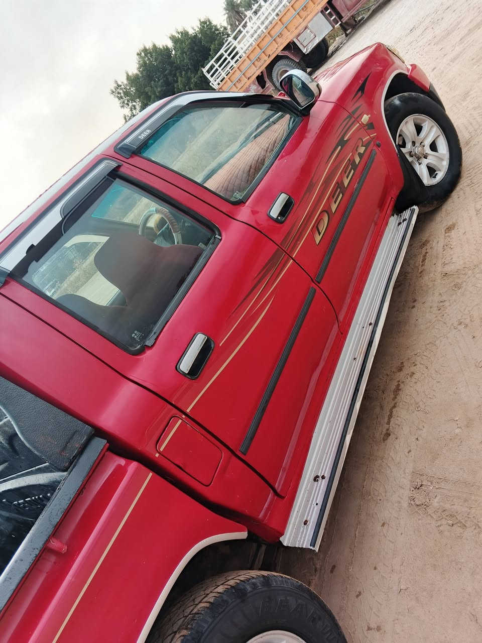 السلام عليكم سياره للبيع دير 2009 رقم واسط مشروع وطني تحويل مباشر مكينه وكير وشاصي كفاله سياره جاهزه من كل شيء كهربائيات شغاله مكان ديوانيه سعر 48 بيها مجال للاستفسار ***********
